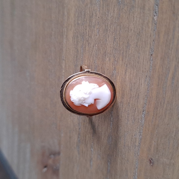 14K gold cameo ring - Picture 1 of 13